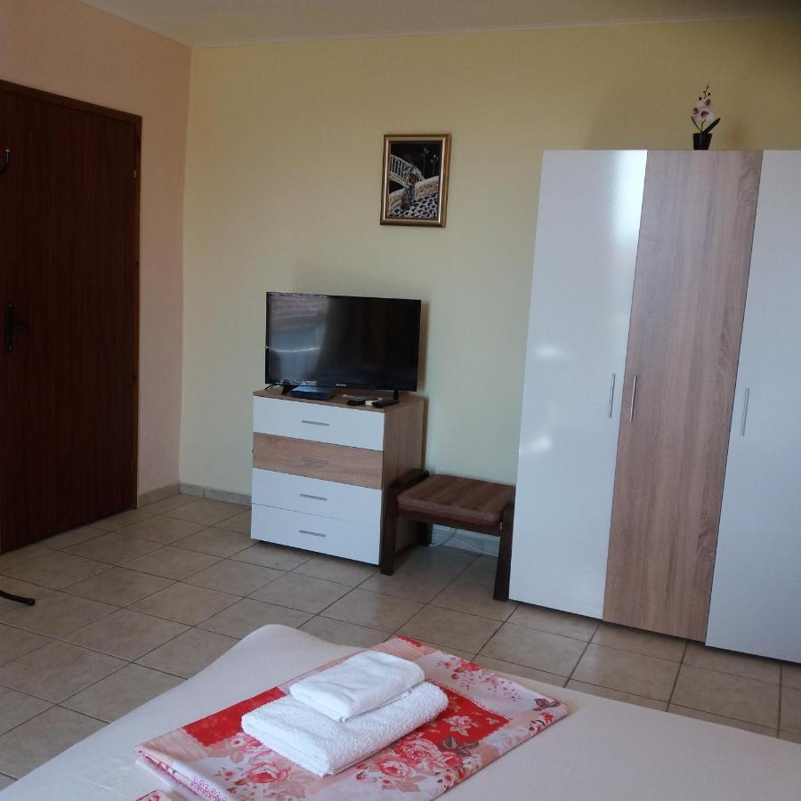 Къща За Гости Семейство Маврови Hotel Rezovo Kültér fotó
