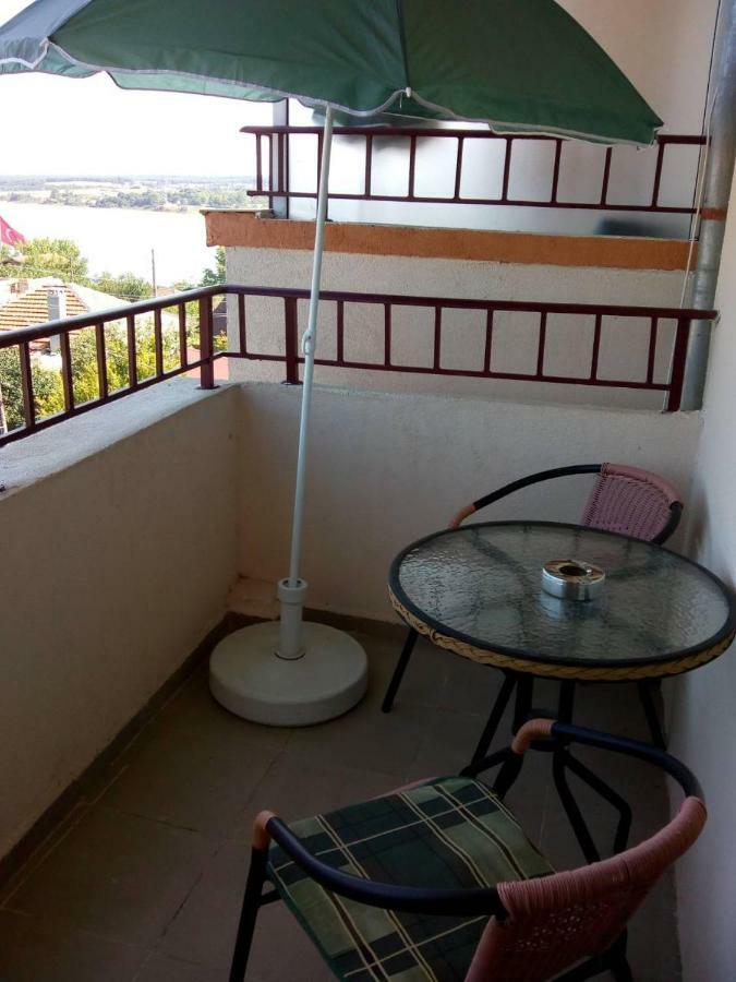 Къща За Гости Семейство Маврови Hotel Rezovo Kültér fotó