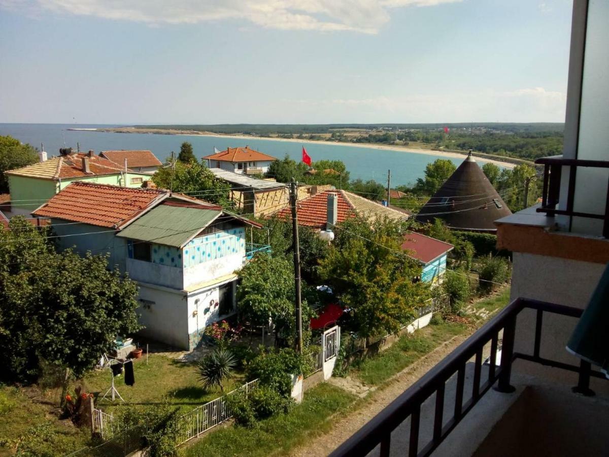 Къща За Гости Семейство Маврови Hotel Rezovo Kültér fotó
