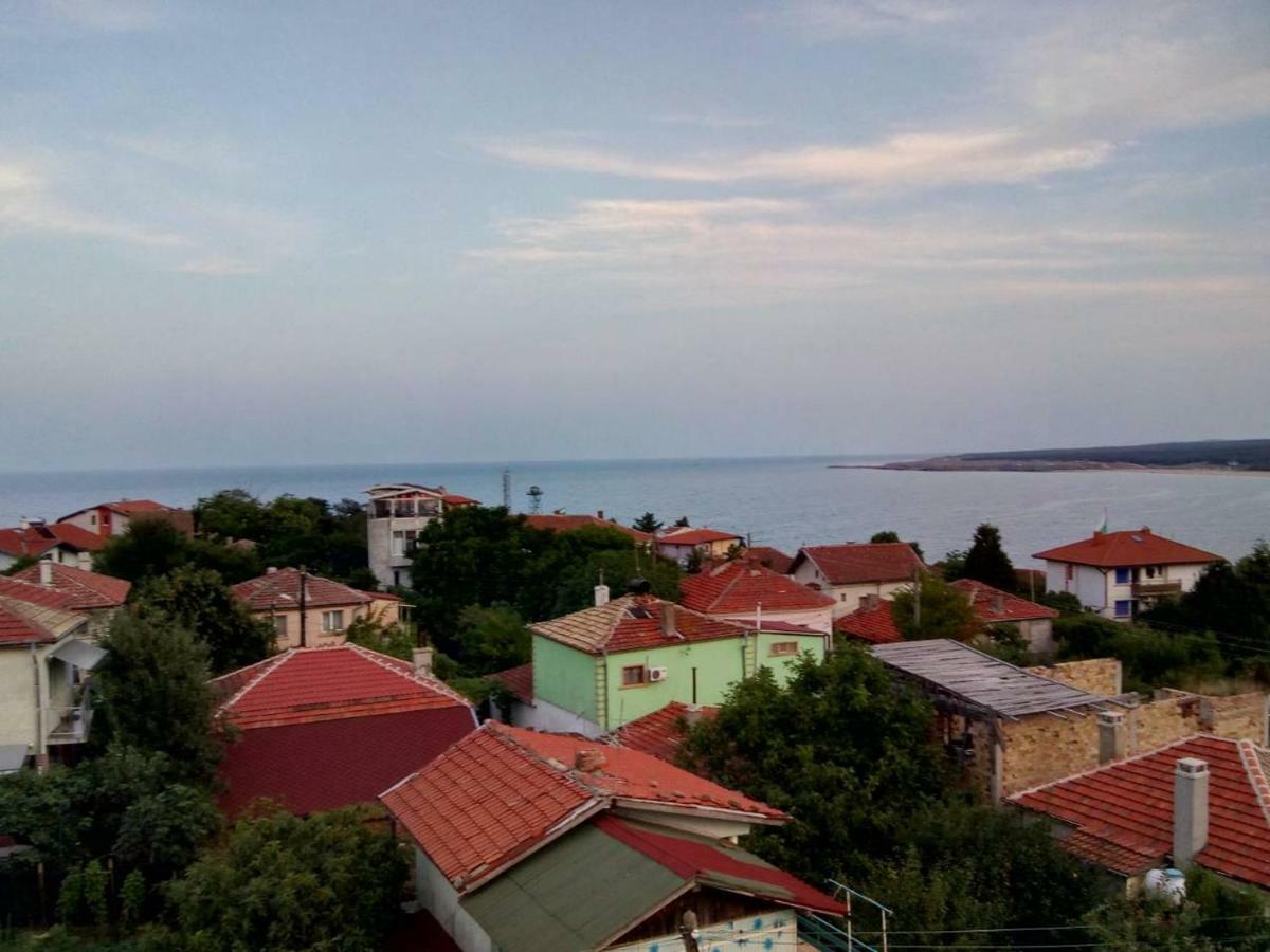 Къща За Гости Семейство Маврови Hotel Rezovo Kültér fotó